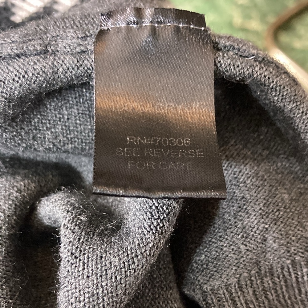 Morgan City Sweater Women Women Size XXL Gray & White Lap Over Front Long Sleeve - Picture 11 of 11